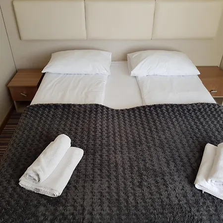 Marina Jastarnia Apartamenty W Budynku Z Basenem Room photo
