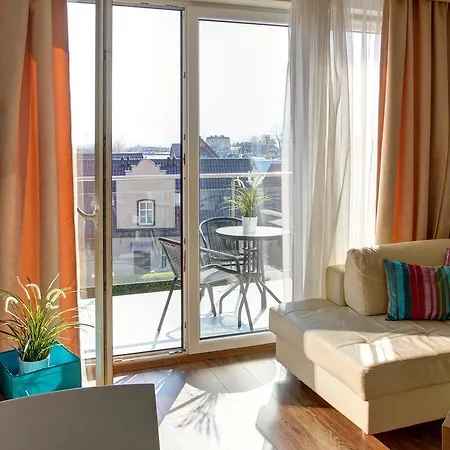 Marina Jastarnia Apartamenty W Budynku Z Basenem Exterior photo