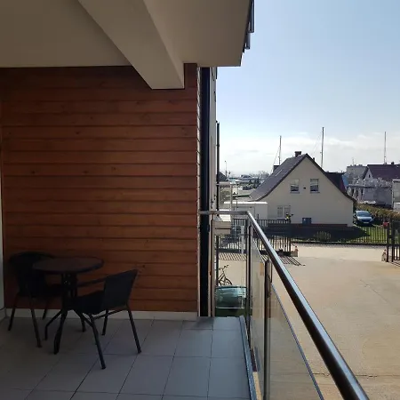 Marina Jastarnia Apartamenty W Budynku Z Basenem Exterior photo